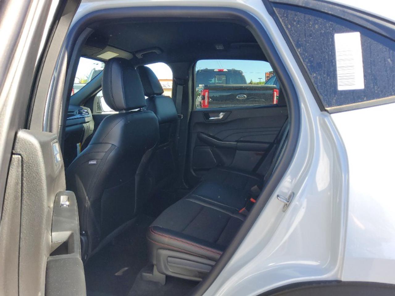 2025 Ford Escape ST-Line Photo