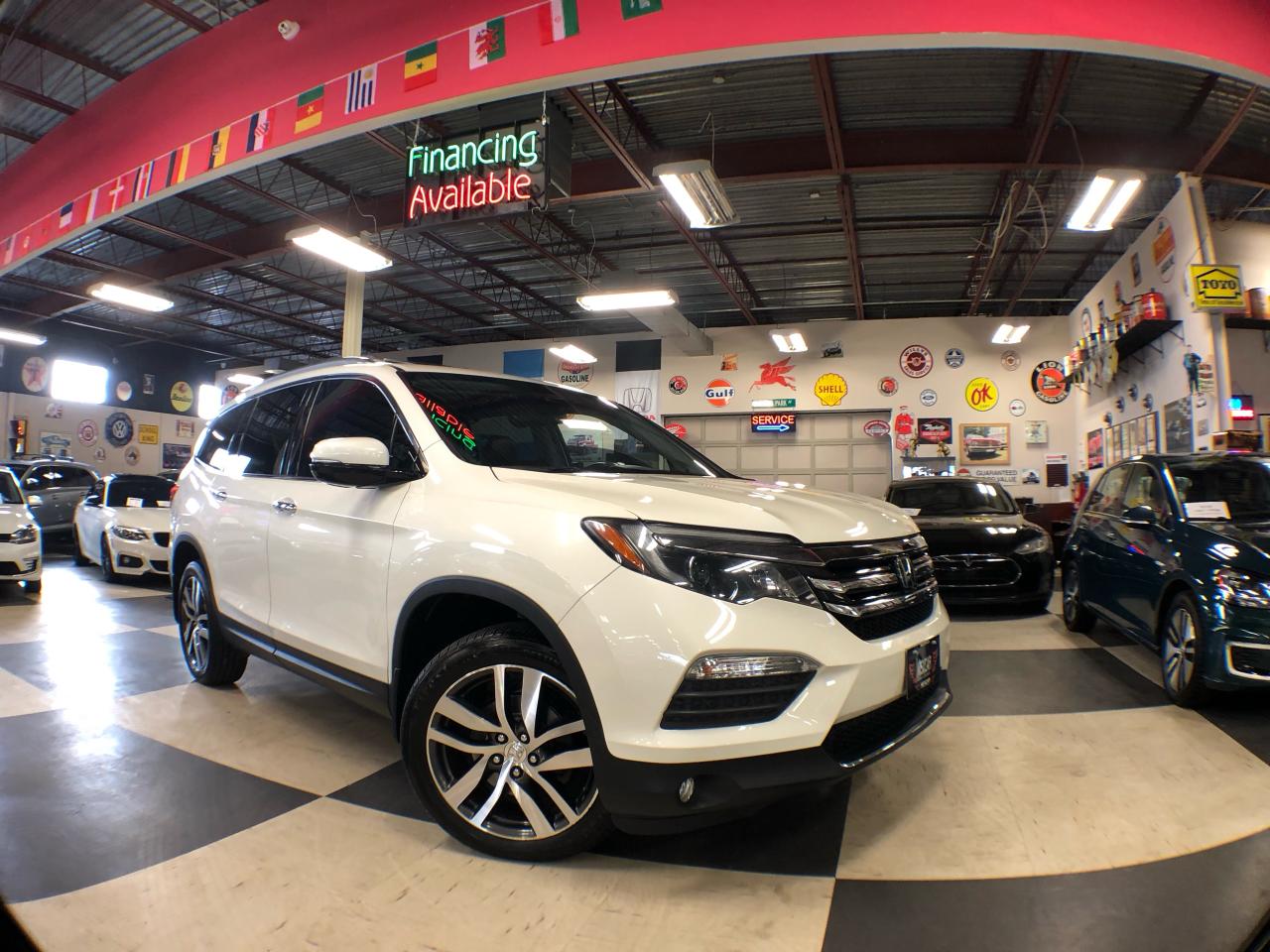 Used 2018 Honda Pilot TOURING 7 PASS AWD LEATHER SUNROOF NAVI CAMERA for sale in North York, ON