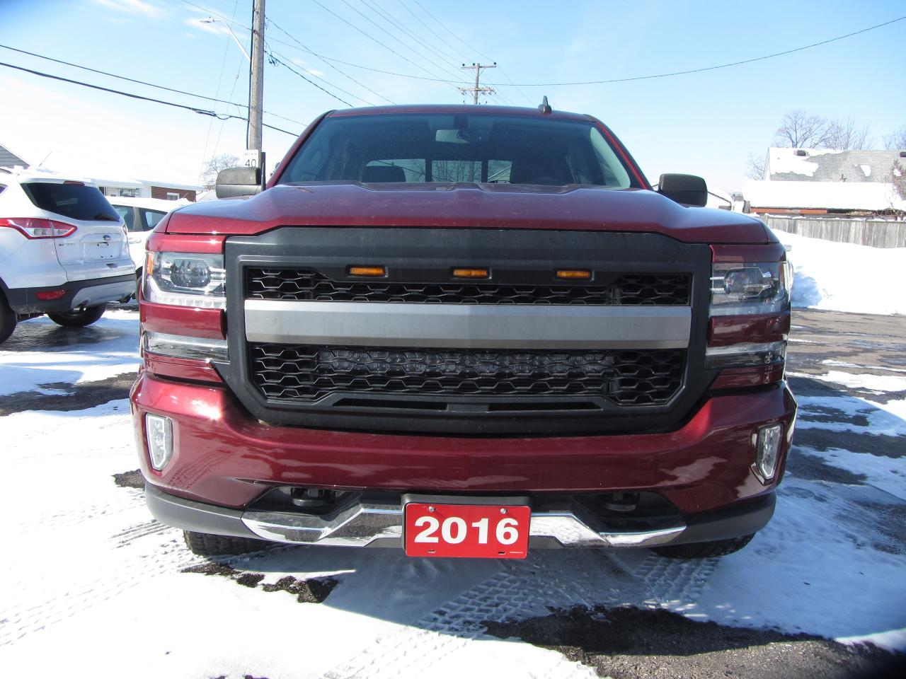 2016 Chevrolet Silverado 1500  - Photo #2