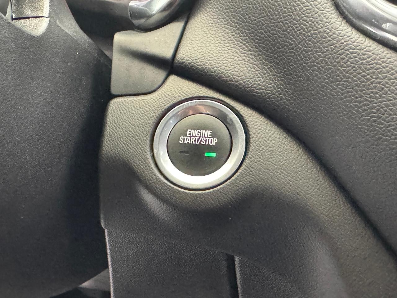 2018 Chevrolet Equinox LT AWD+ApplePlay+Camera+Remote Start+CLEAN CARFAX - Photo #39