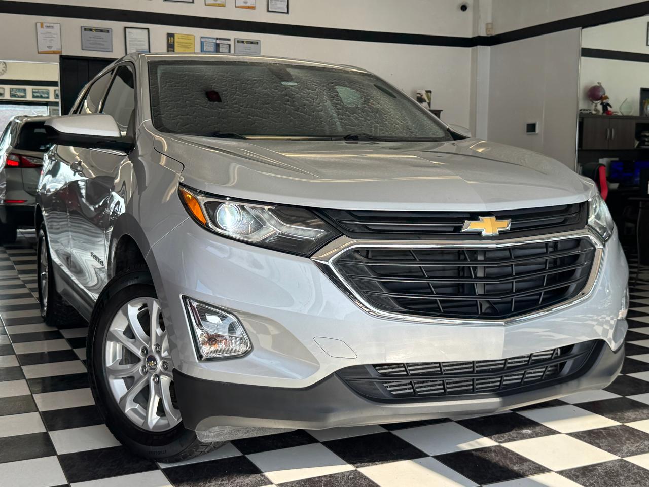 2018 Chevrolet Equinox LT AWD+ApplePlay+Camera+Remote Start+CLEAN CARFAX Photo14