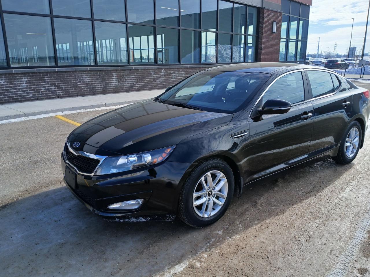 Used 2011 Kia Optima LX for sale in Winnipeg, MB