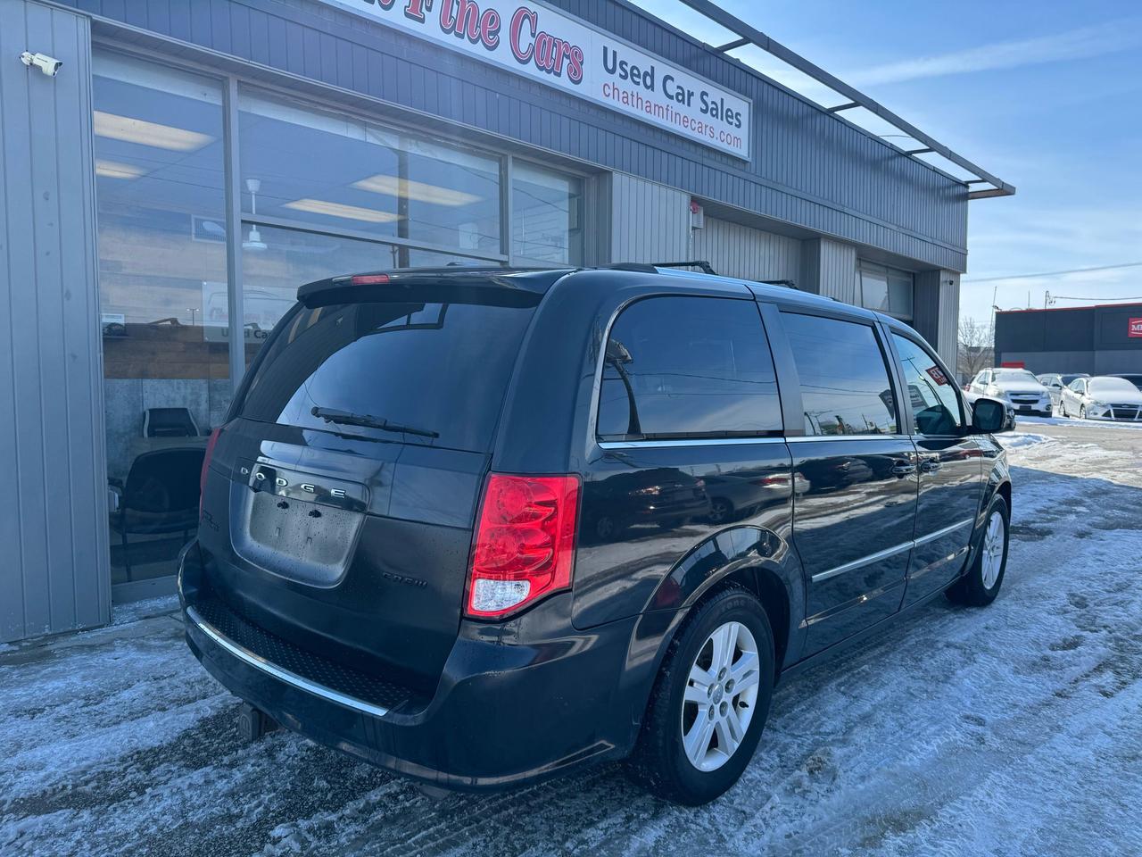 2014 Dodge Grand Caravan Crew Photo