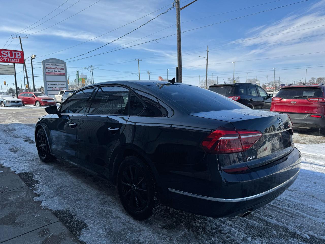 2018 Volkswagen Passat Trendline+ Photo2