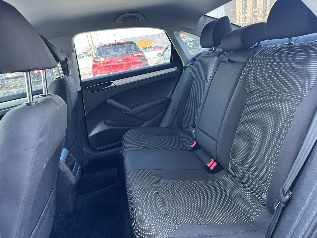 2018 Volkswagen Passat Trendline+ - Photo #7