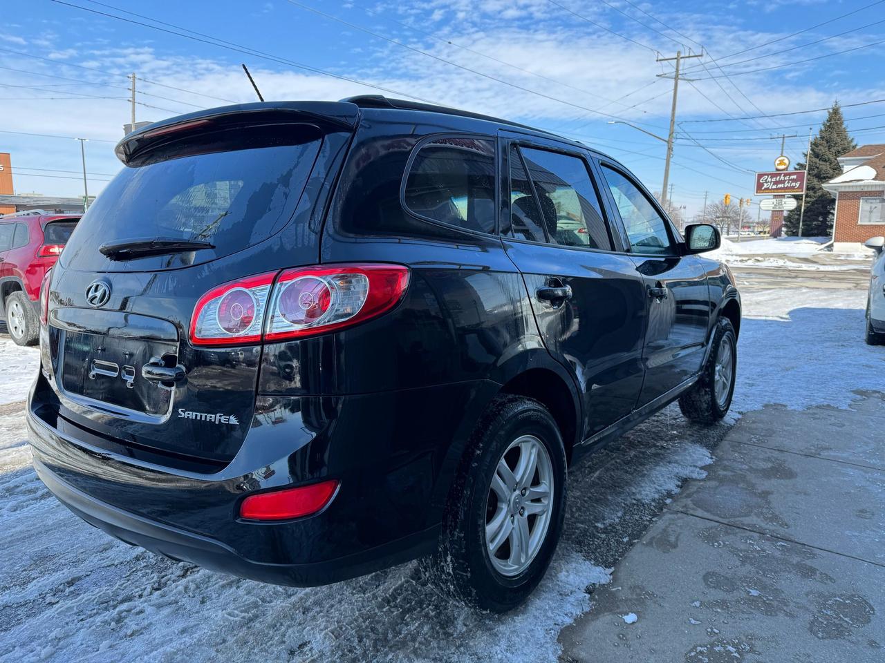 2010 Hyundai Santa Fe GL - Photo #4