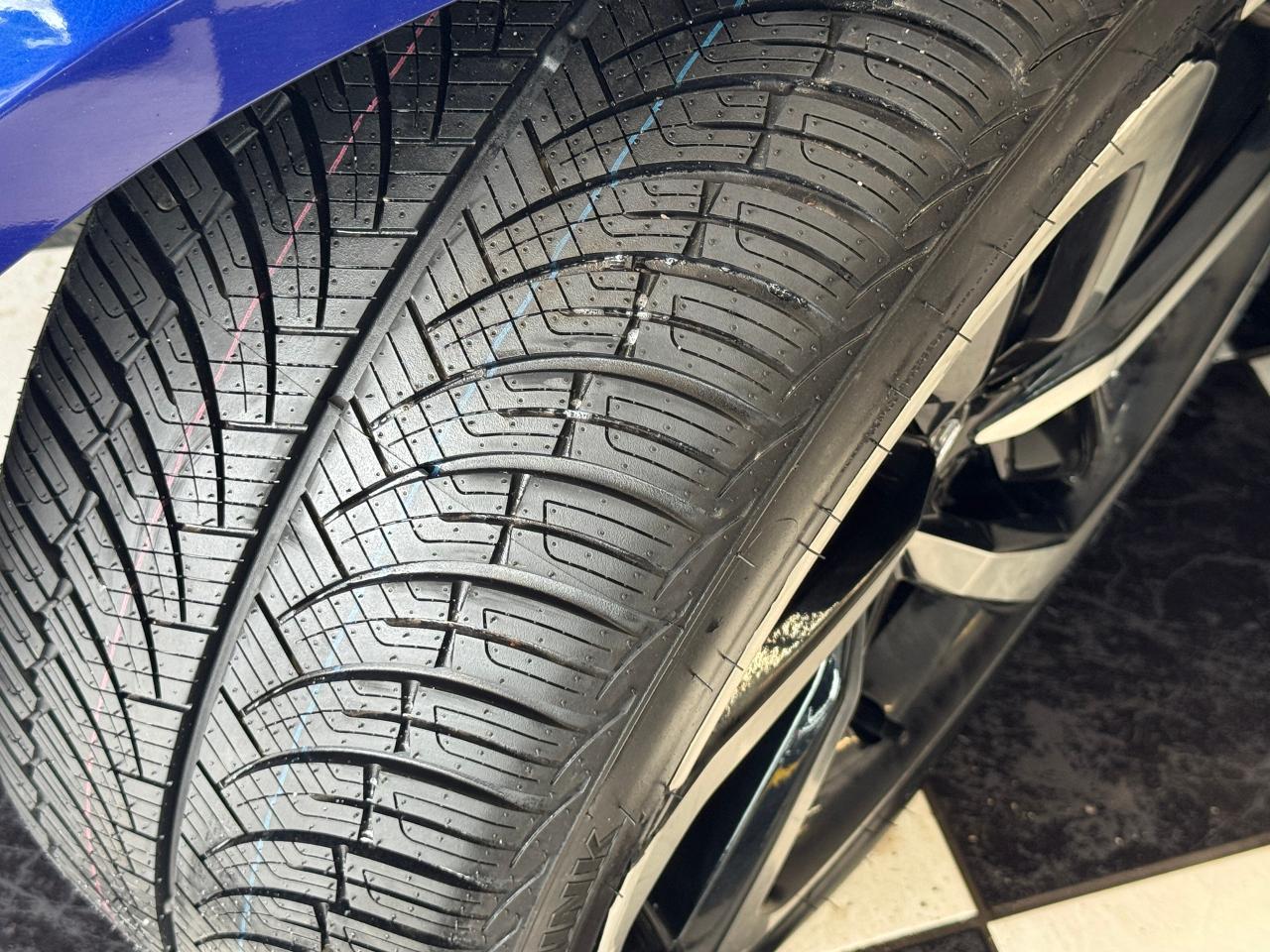 2018 Honda Accord SPORT 1.5T+New Tires+Roof+Lane Keep+CLEAN CARFAX - Photo #8