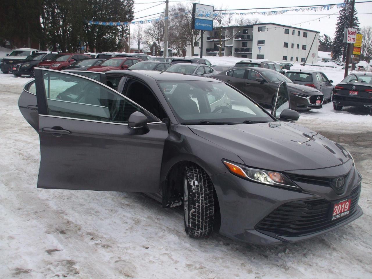 2019 Toyota Camry LE,Certified,No Accident,2 Set of Keys,Bluetooth