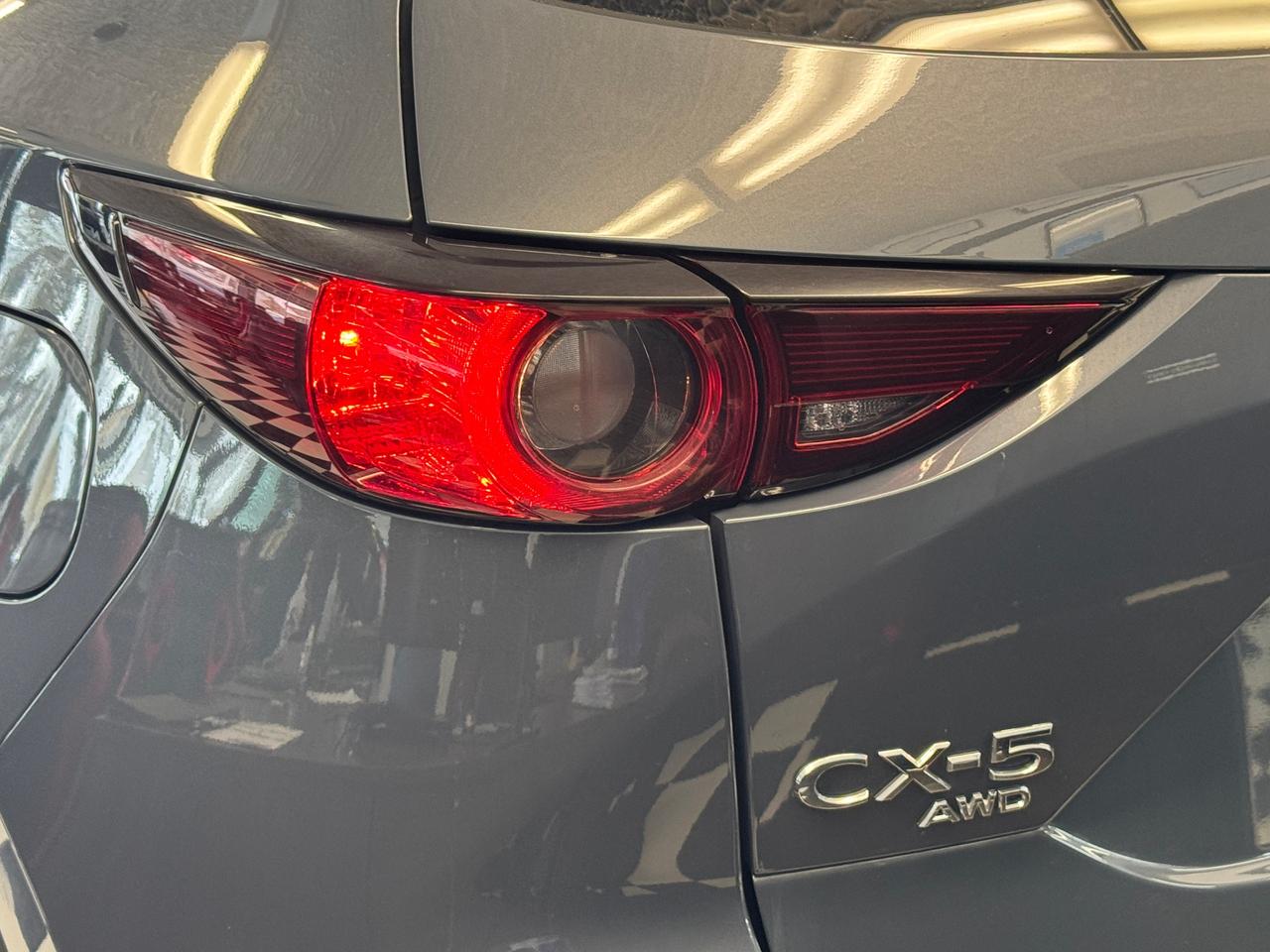 2021 Mazda CX-5 Kuro Edition+Red Leather+Roof+BSM+CLEAN CARFAX Photo