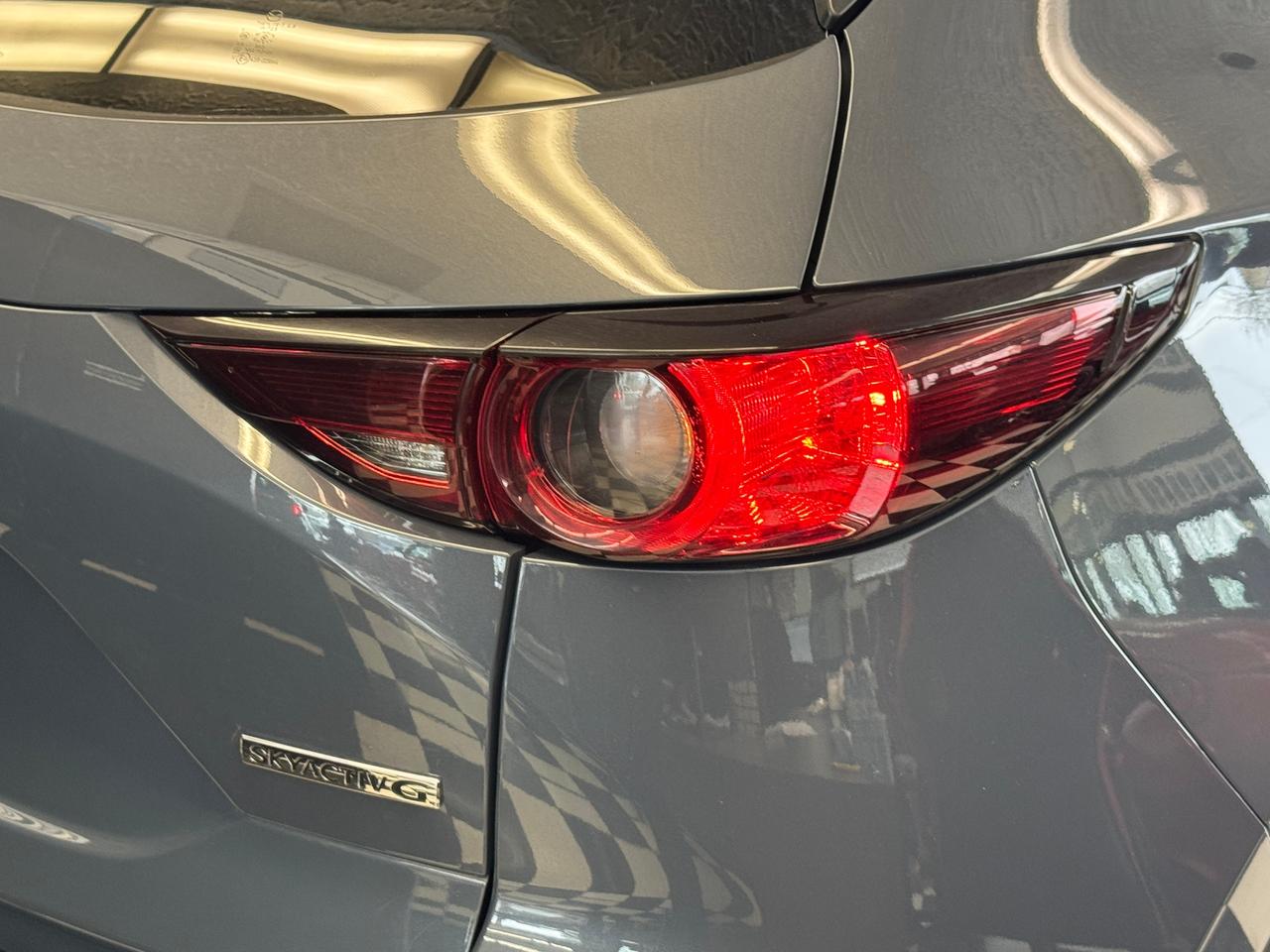 2021 Mazda CX-5 Kuro Edition+Red Leather+Roof+BSM+CLEAN CARFAX Photo