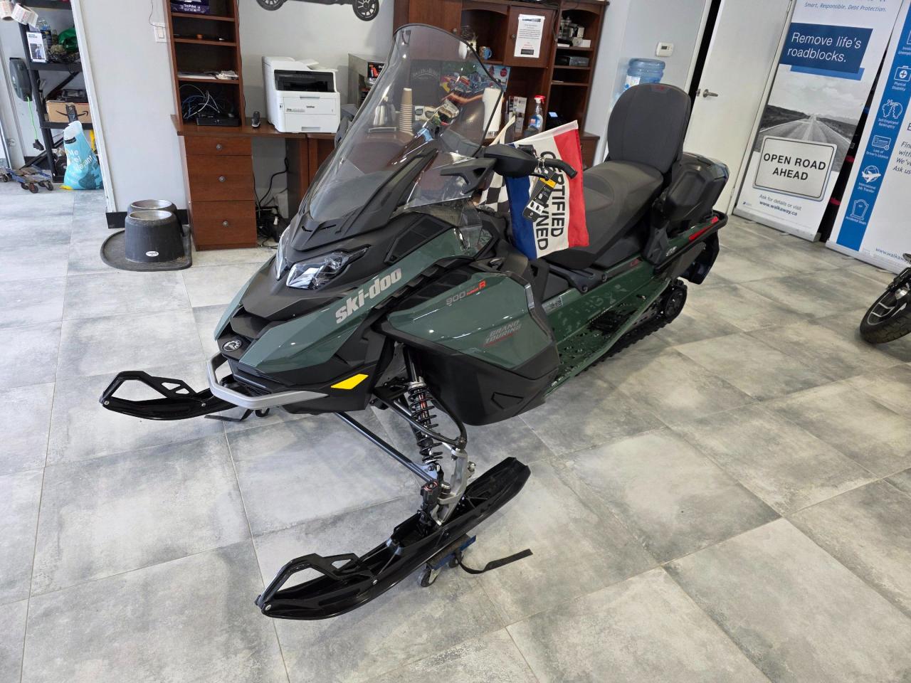 Used 2024 Ski-Doo Grand Touring 900 ACE TURBO R LE WITH LUXURY PACKAGE GT 900 ACE TURBO R LUXURY for sale in Greater Sudbury, ON