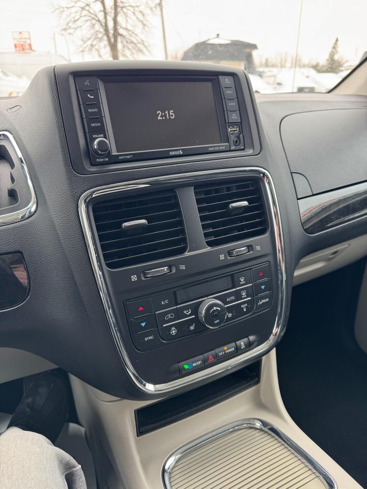 2013 Dodge Grand Caravan Crew Plus - Photo #10