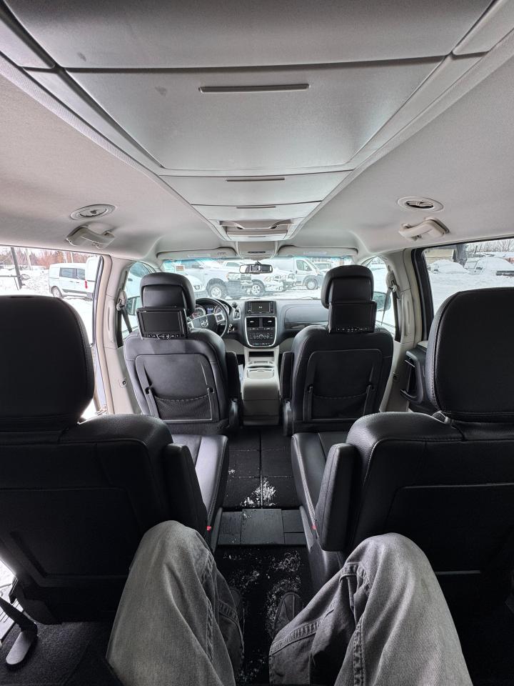 2013 Dodge Grand Caravan Crew Plus - Photo #14