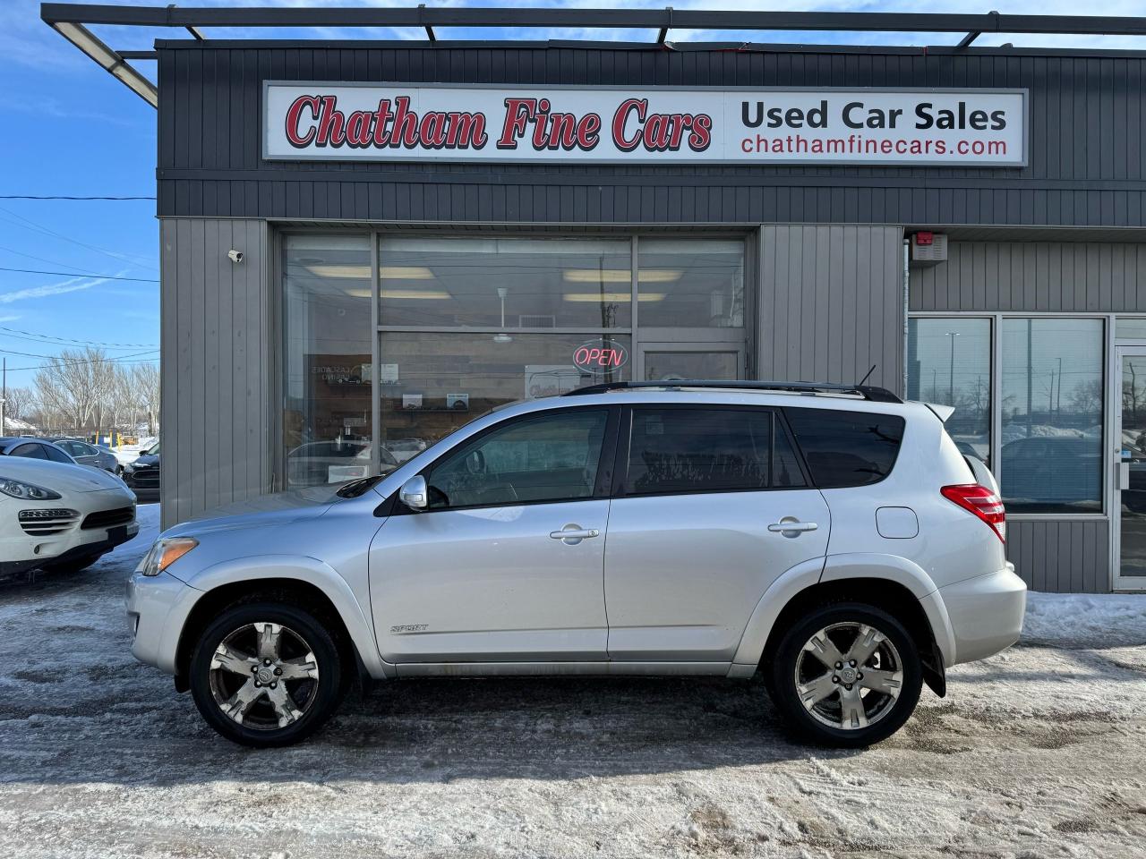 2009 Toyota RAV4 Sport Photo2
