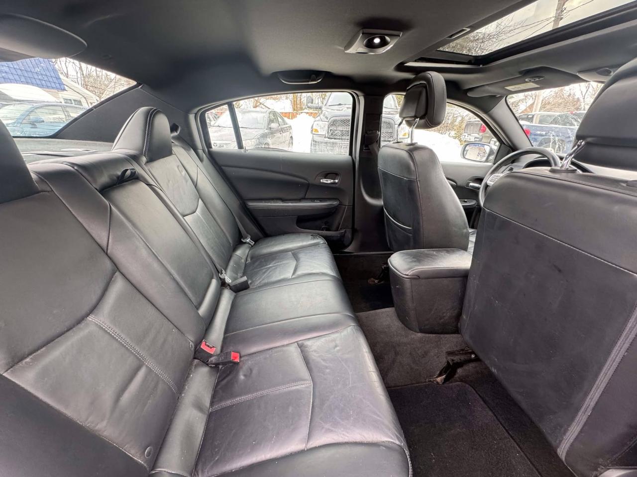 2013 Chrysler 200 4dr Sdn Limited - Photo #16