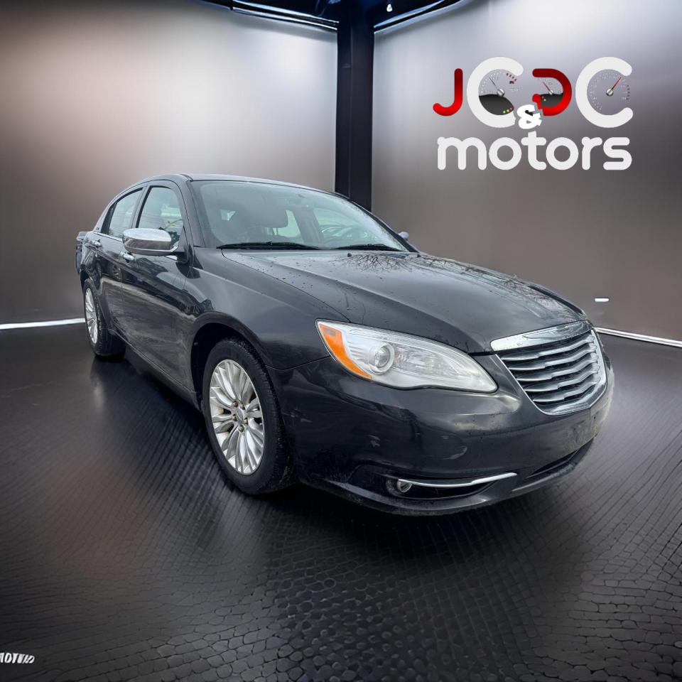 Used 2013 Chrysler 200 4dr Sdn Limited for sale in Cobourg, ON