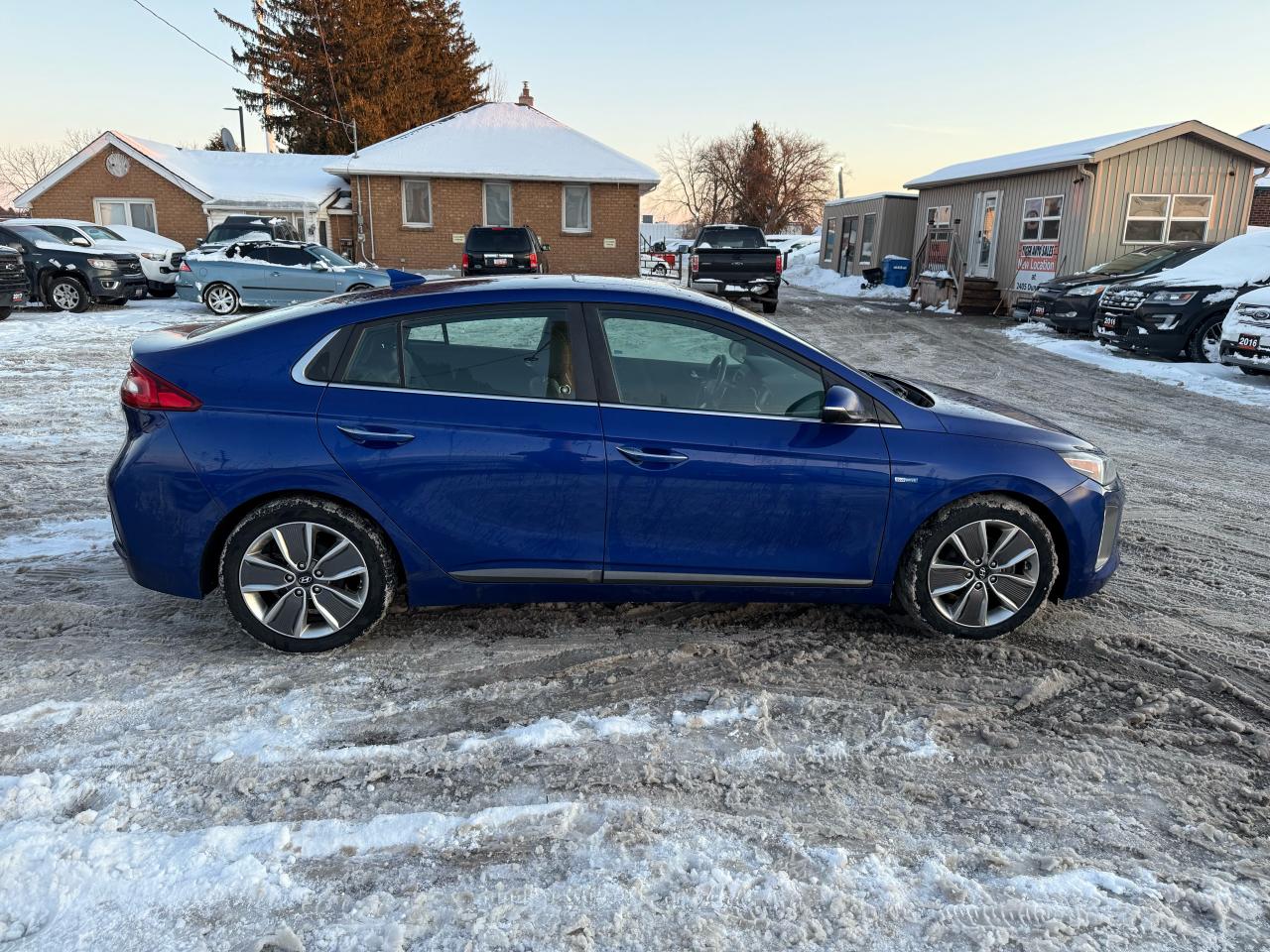 2019 Hyundai IONIQ HYBRID ULTIMATE, HATCHBACK, LEATHER, LOADED, CERT - Photo #6