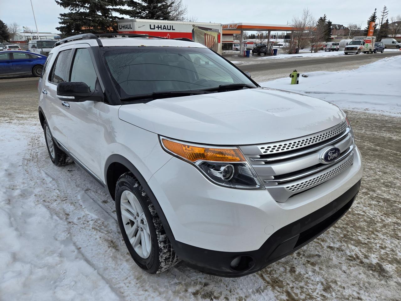 Used 2015 Ford Explorer XLT | ALL CREDIT ACCEPTED!! for sale in Airdrie, AB