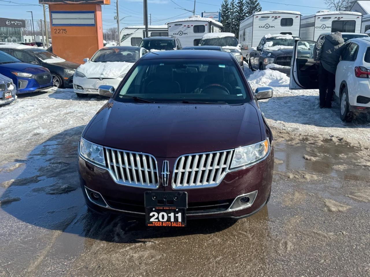 2011 Lincoln MKZ SEDAN, LOADED, ONLY 55,000KMS, CERTIFIED - Photo #8