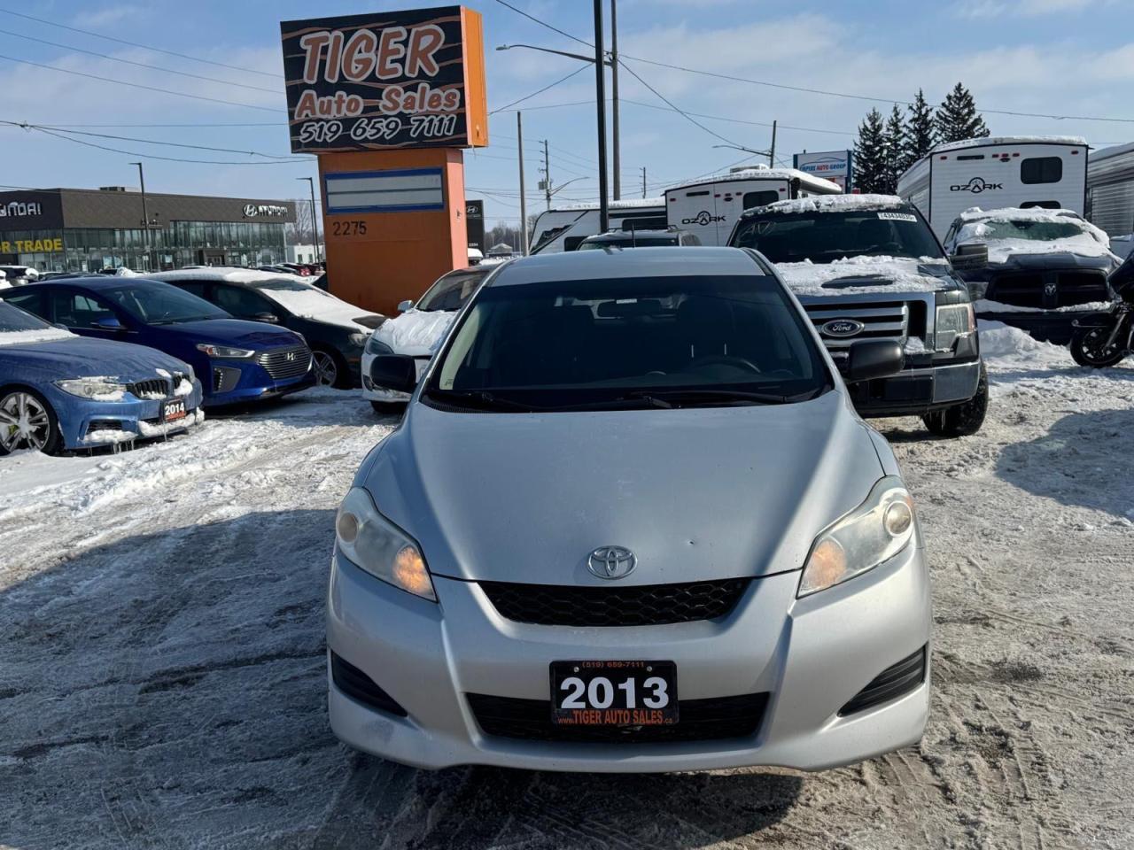 2013 Toyota Matrix AUTO, 4 CYL, RELIABLE, GREAT ON FUEL, CERTIFIED - Photo #8