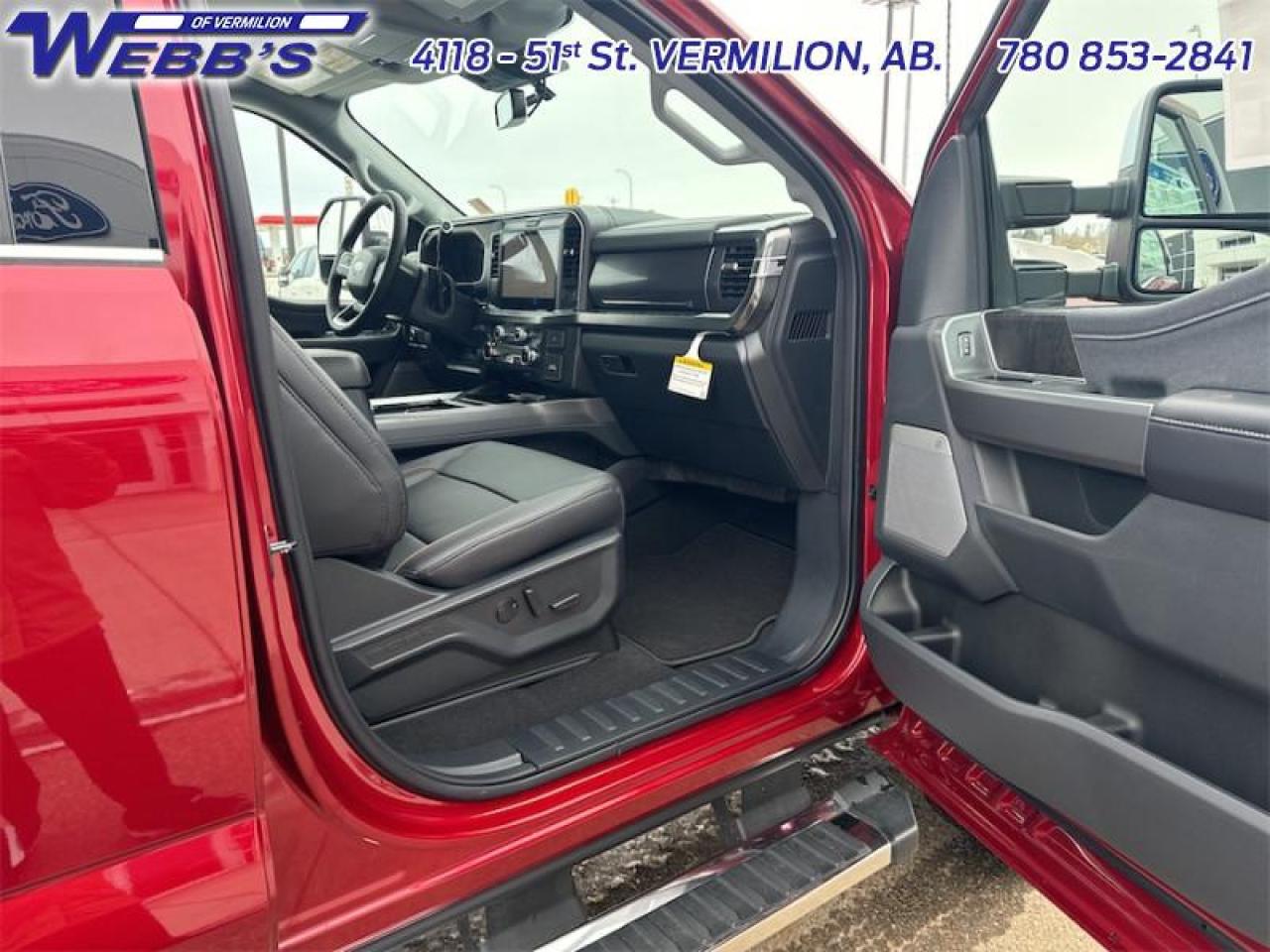 2025 Ford F-350 Super Duty Lariat Photo5