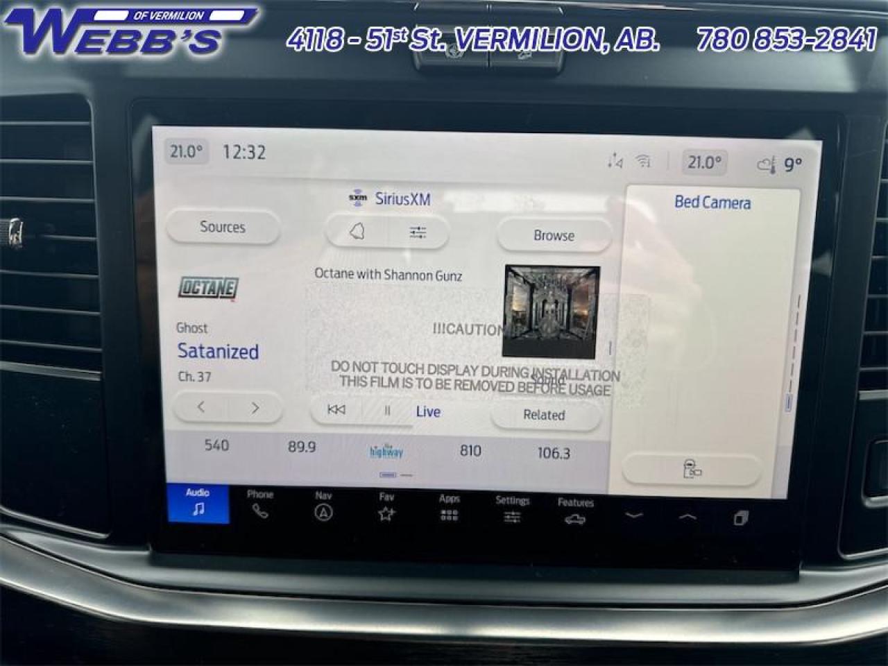2025 Ford F-350 Super Duty Lariat Photo5