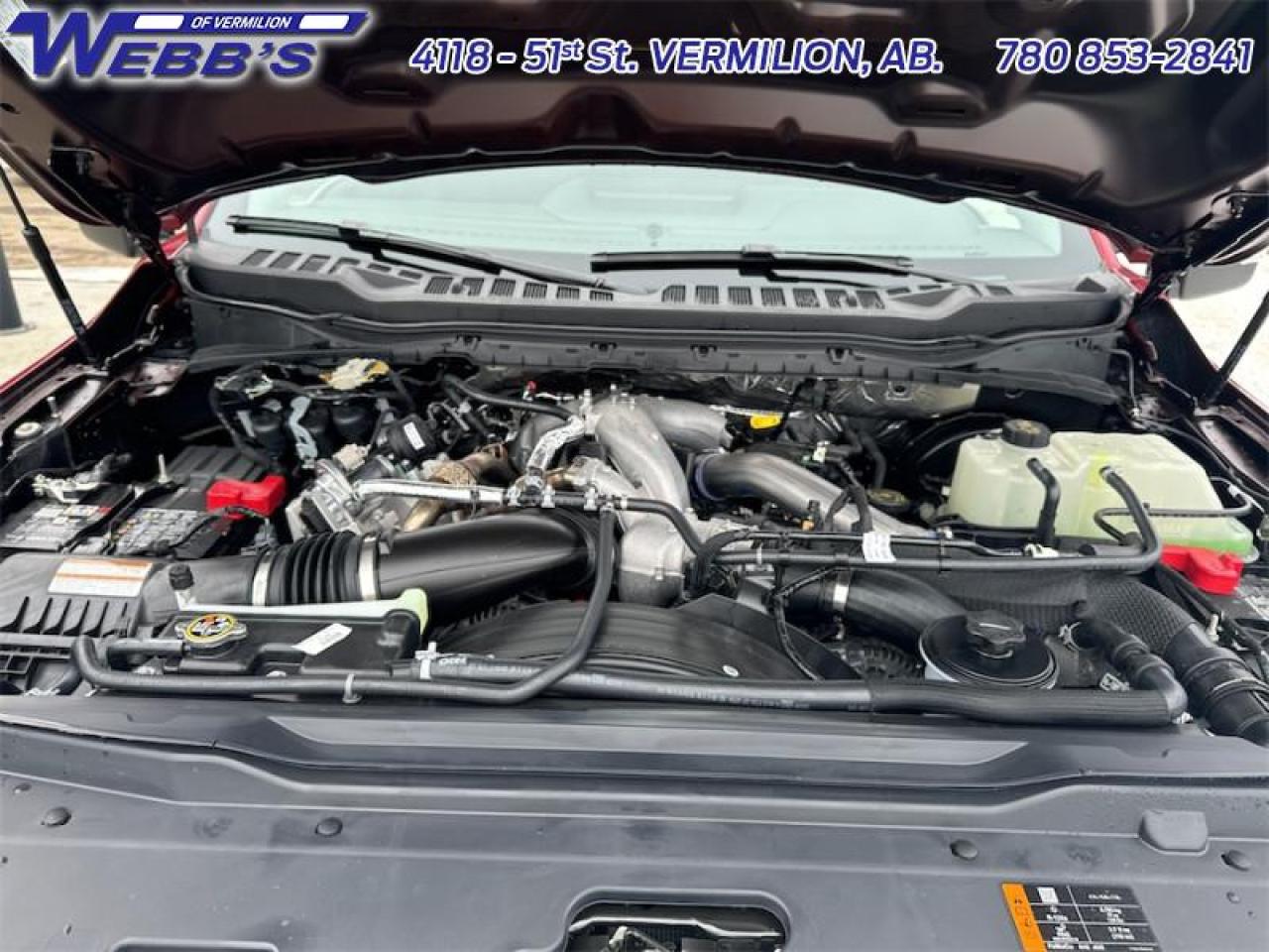 2025 Ford F-350 Super Duty Lariat Photo5