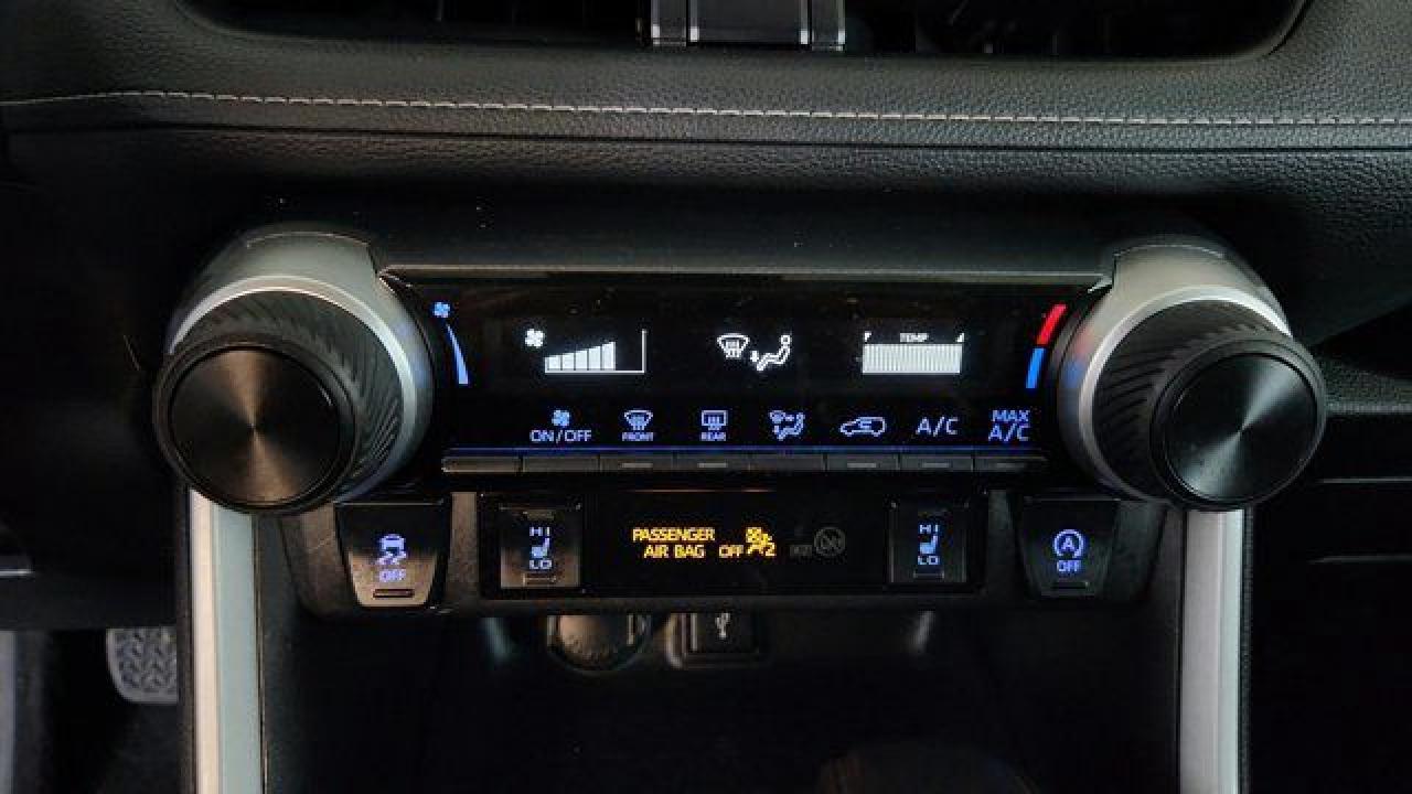 12212262