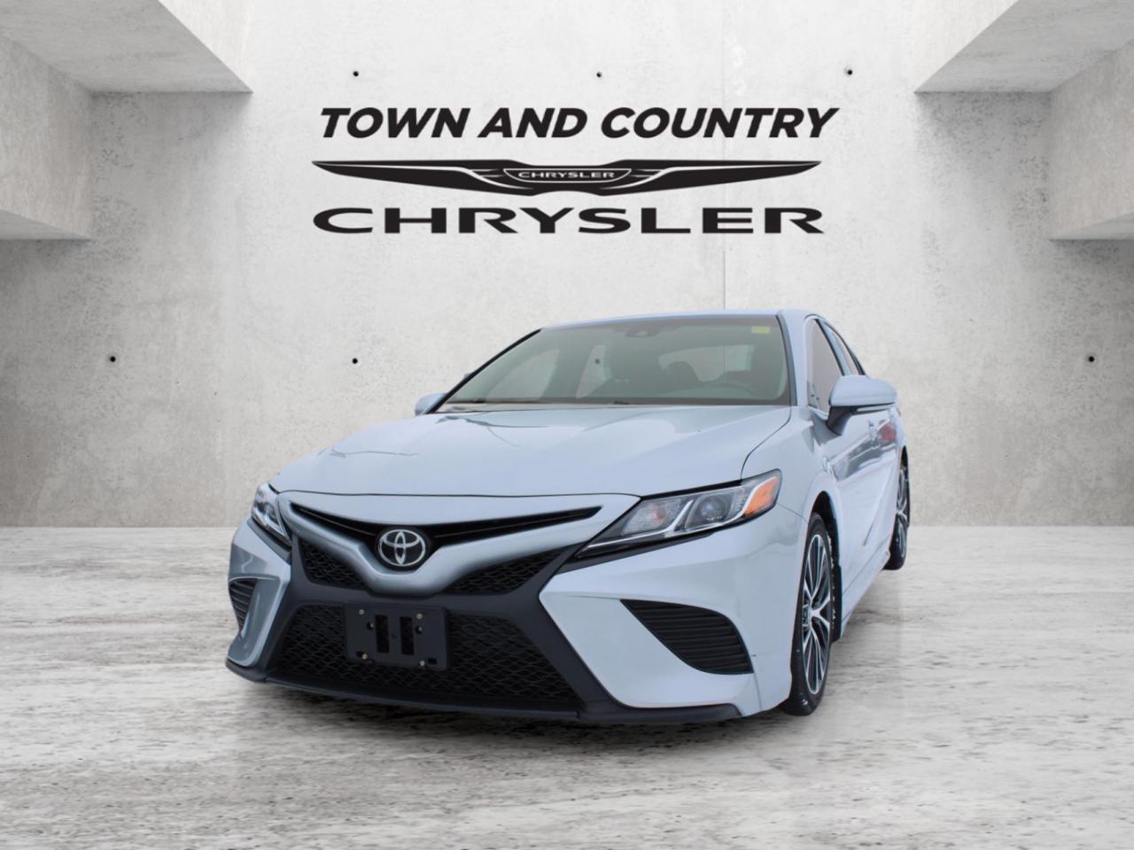 Used 2018 Toyota Camry LE Auto for sale in Smiths Falls, ON