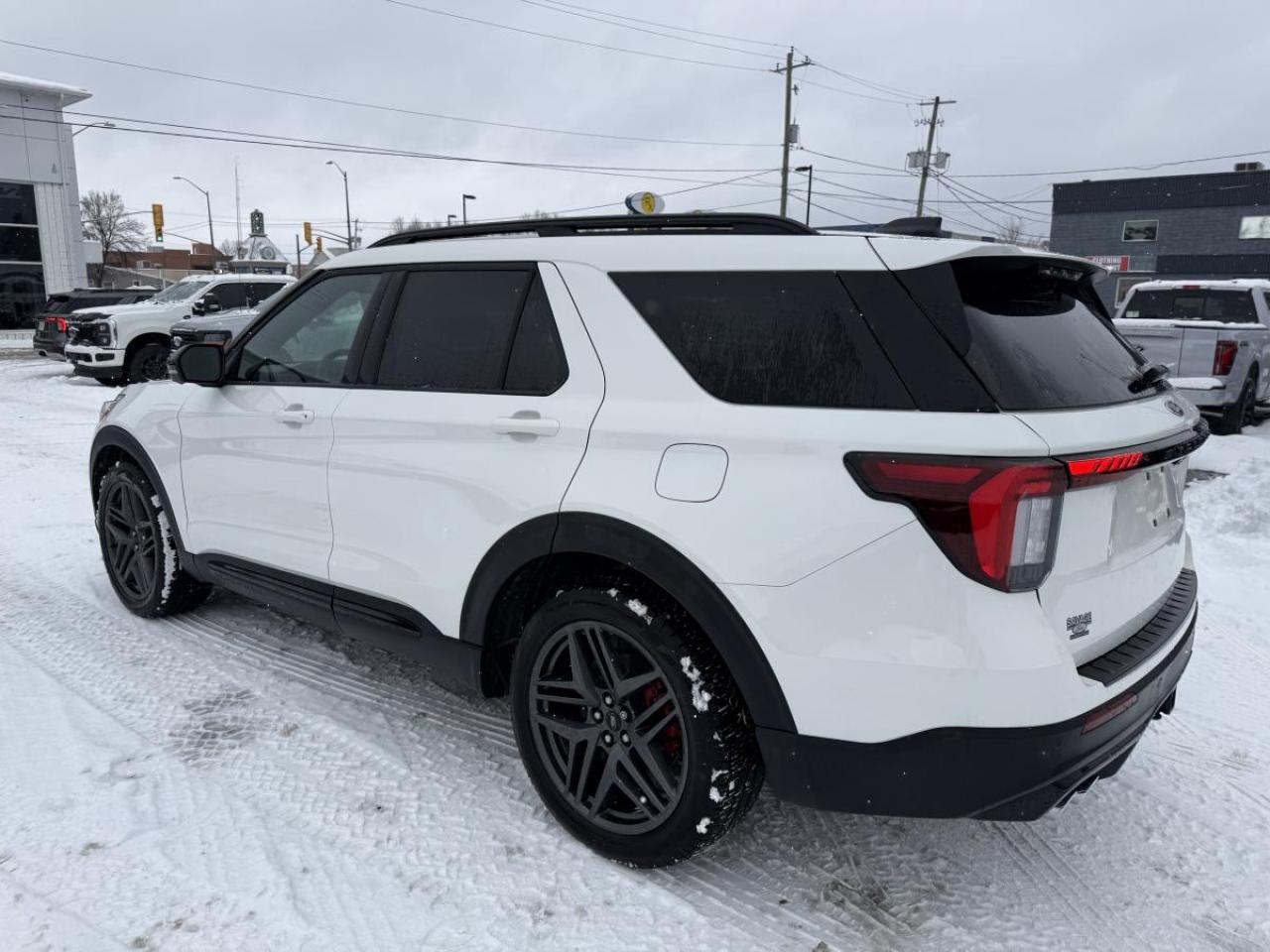 2025 Ford Explorer ST Photo