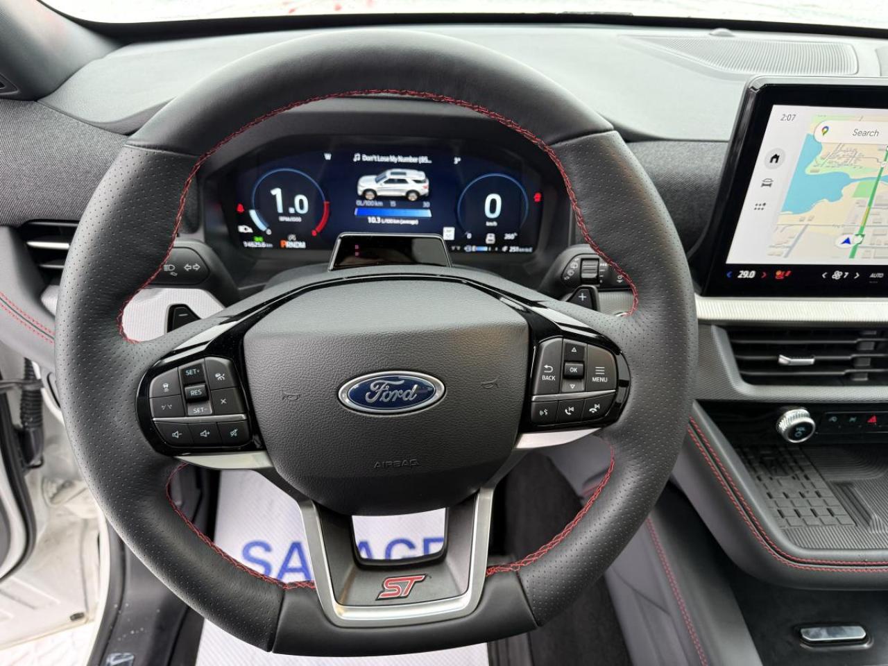 2025 Ford Explorer ST Photo