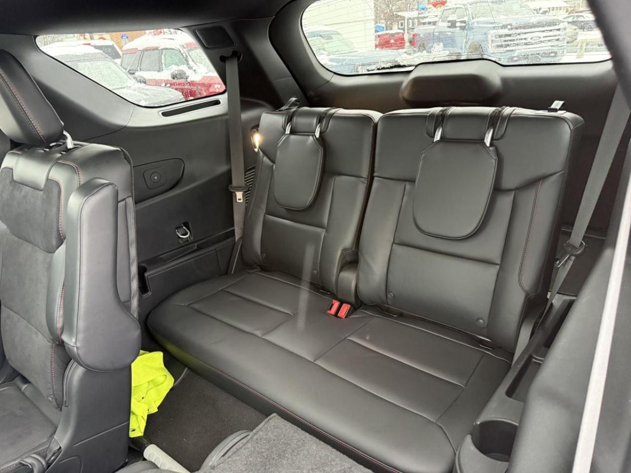 2025 Ford Explorer ST Photo