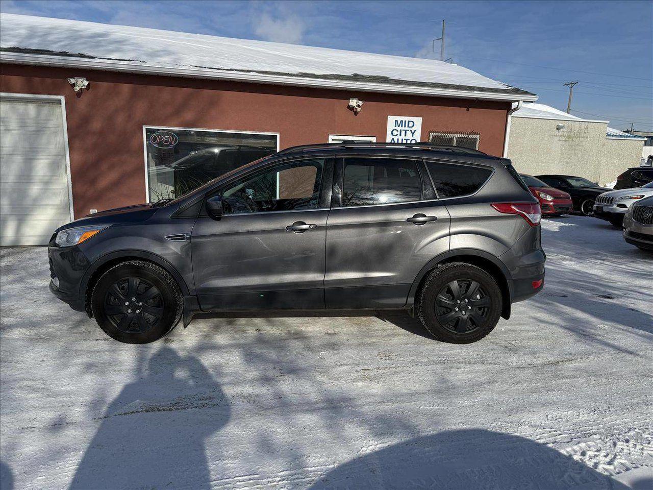 Used 2013 Ford Escape SE FWD ONLY 86K for sale in Saskatoon, SK