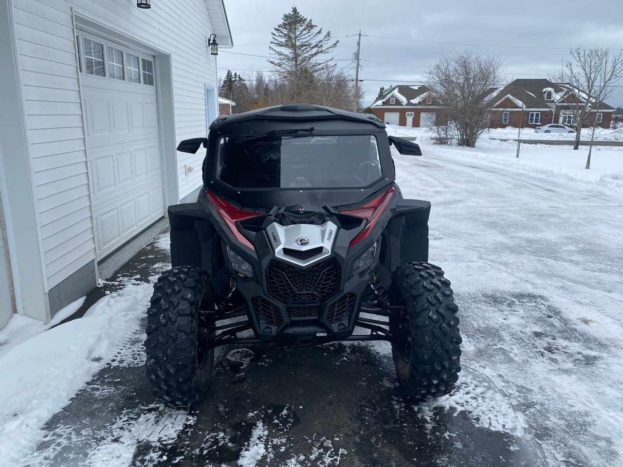 2024 CAN AM MAVERICK MAX X3  - Photo #4