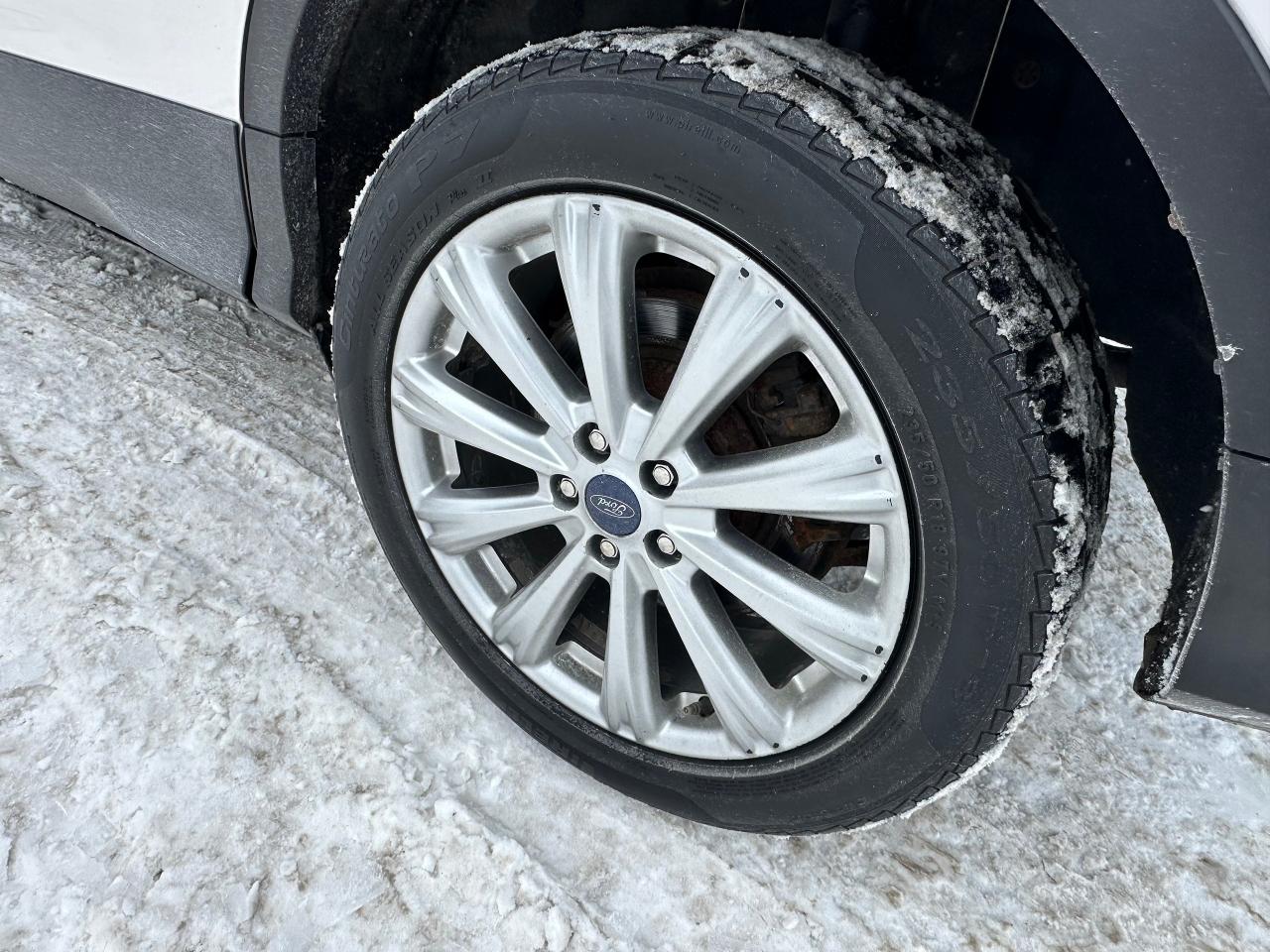 2018 Ford Escape Titanium 4WD - Photo #6