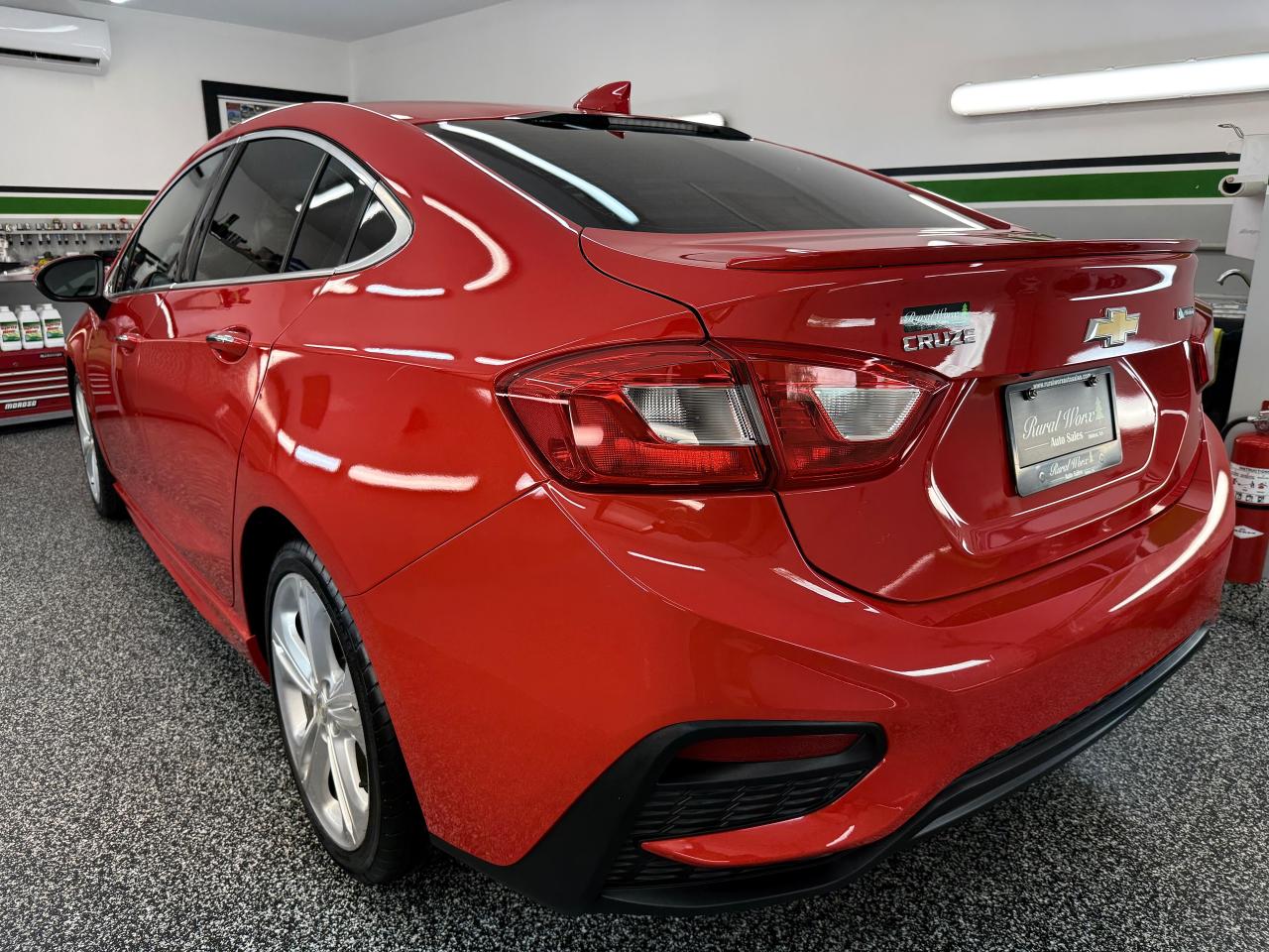 2016 Chevrolet Cruze Premier - Photo #4