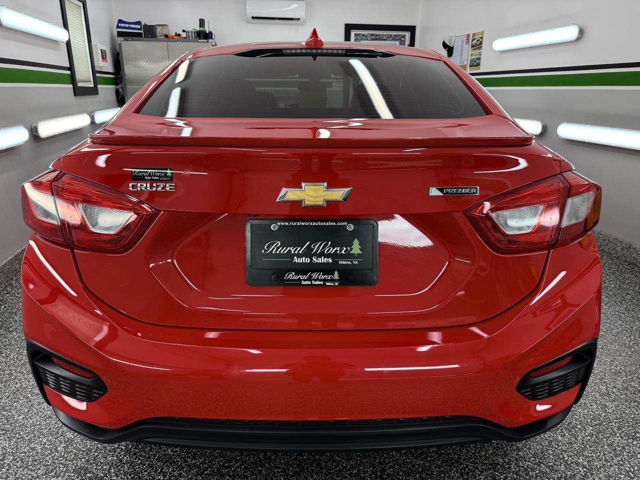 2016 Chevrolet Cruze Premier - Photo #5