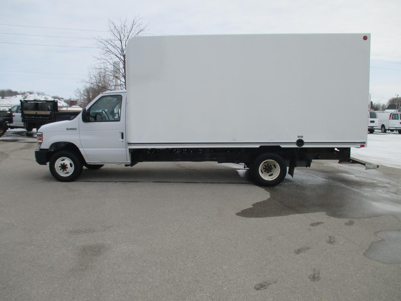 Used 2019 Ford E450 E-450 DRW 176