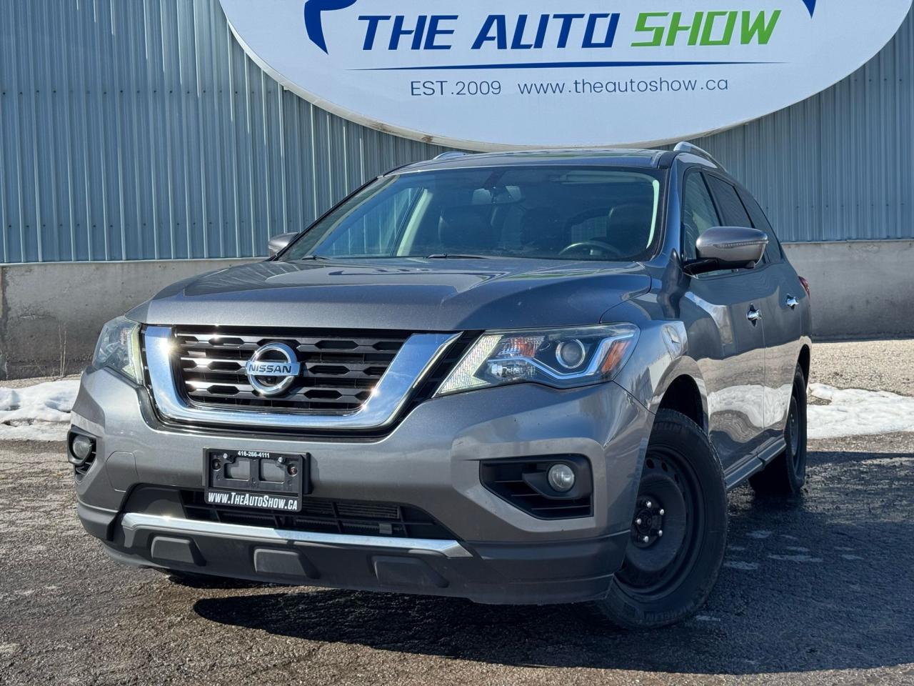 Used 2018 Nissan Pathfinder SL 4WD | CLEAN CARFAX | LEATHER | PANO | NAV | for sale in Trenton, ON