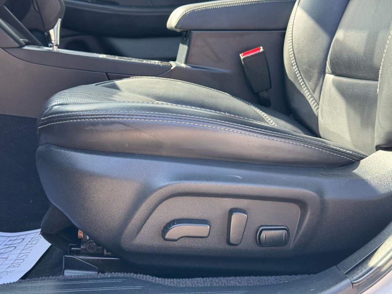 2019 Subaru Outback LIMITED 3.6R | CLEAN CARFAX | LEATHER | CARPLAY | Photo16