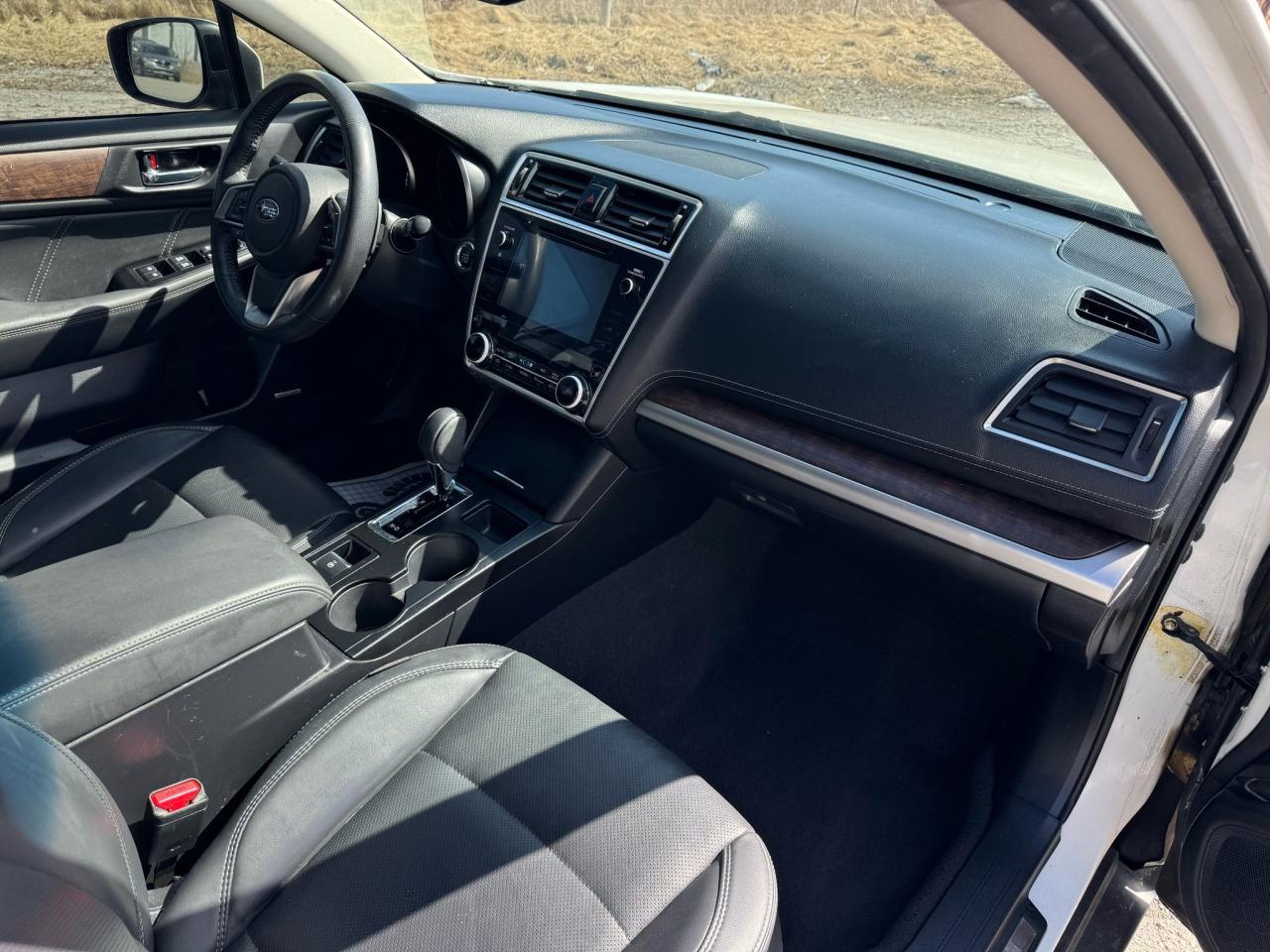 2019 Subaru Outback LIMITED 3.6R | CLEAN CARFAX | LEATHER | CARPLAY | Photo35