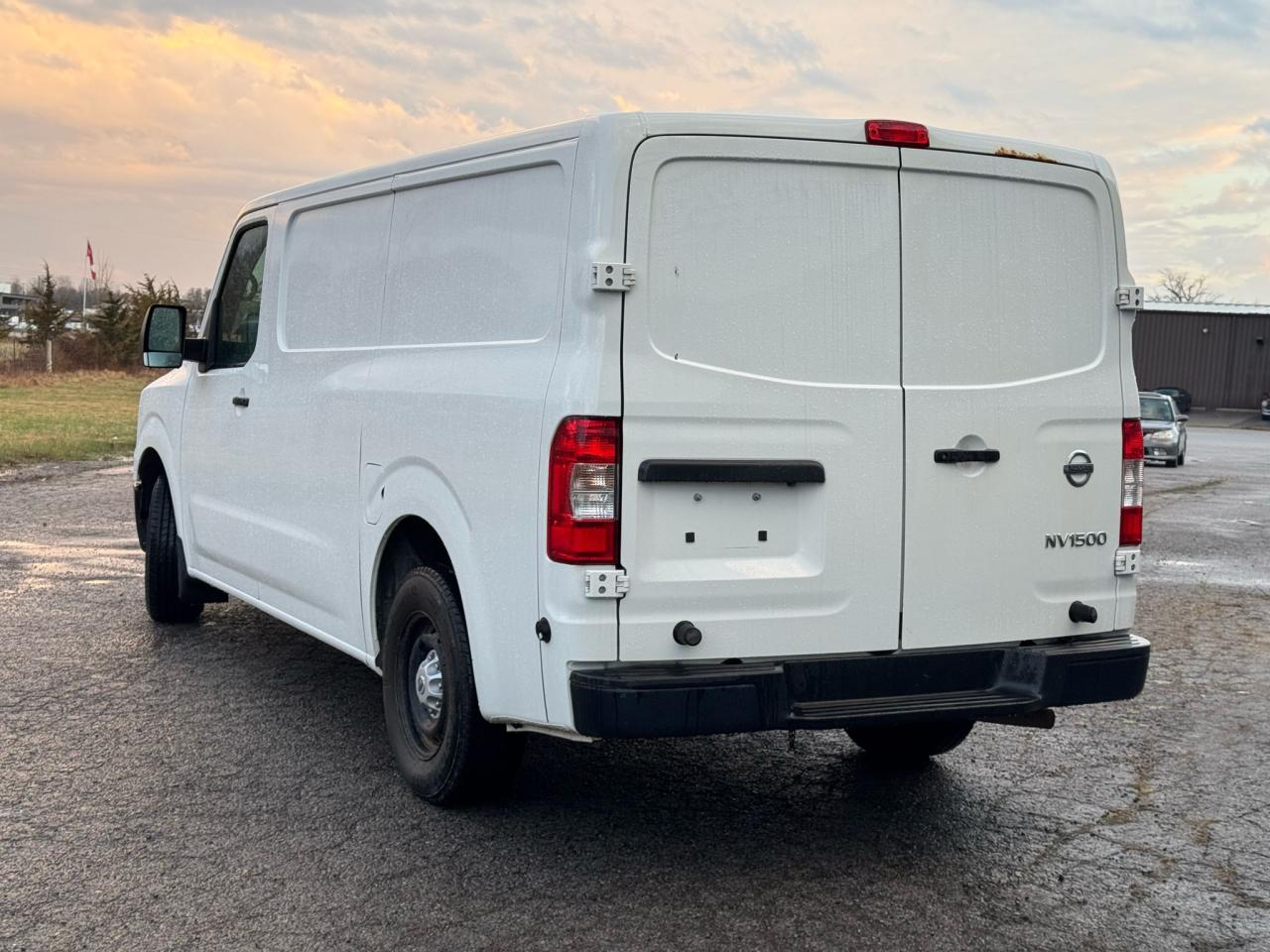 2018 Nissan NV 1500 NV1500 S | 4.0 V6 | BLUETOOTH | BACKUP CAMERA | Photo18