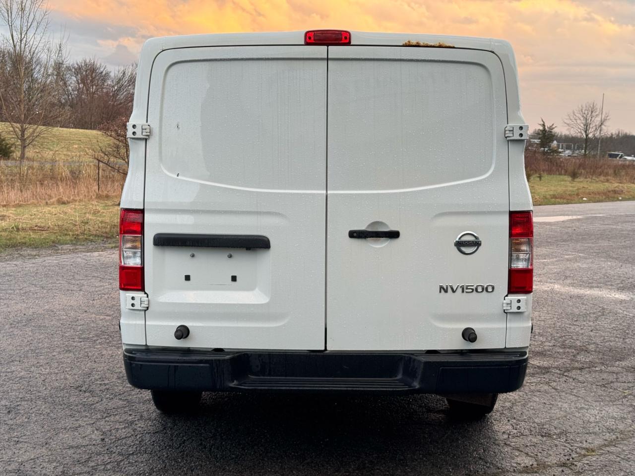 2018 Nissan NV 1500 NV1500 S | 4.0 V6 | BLUETOOTH | BACKUP CAMERA | Photo19