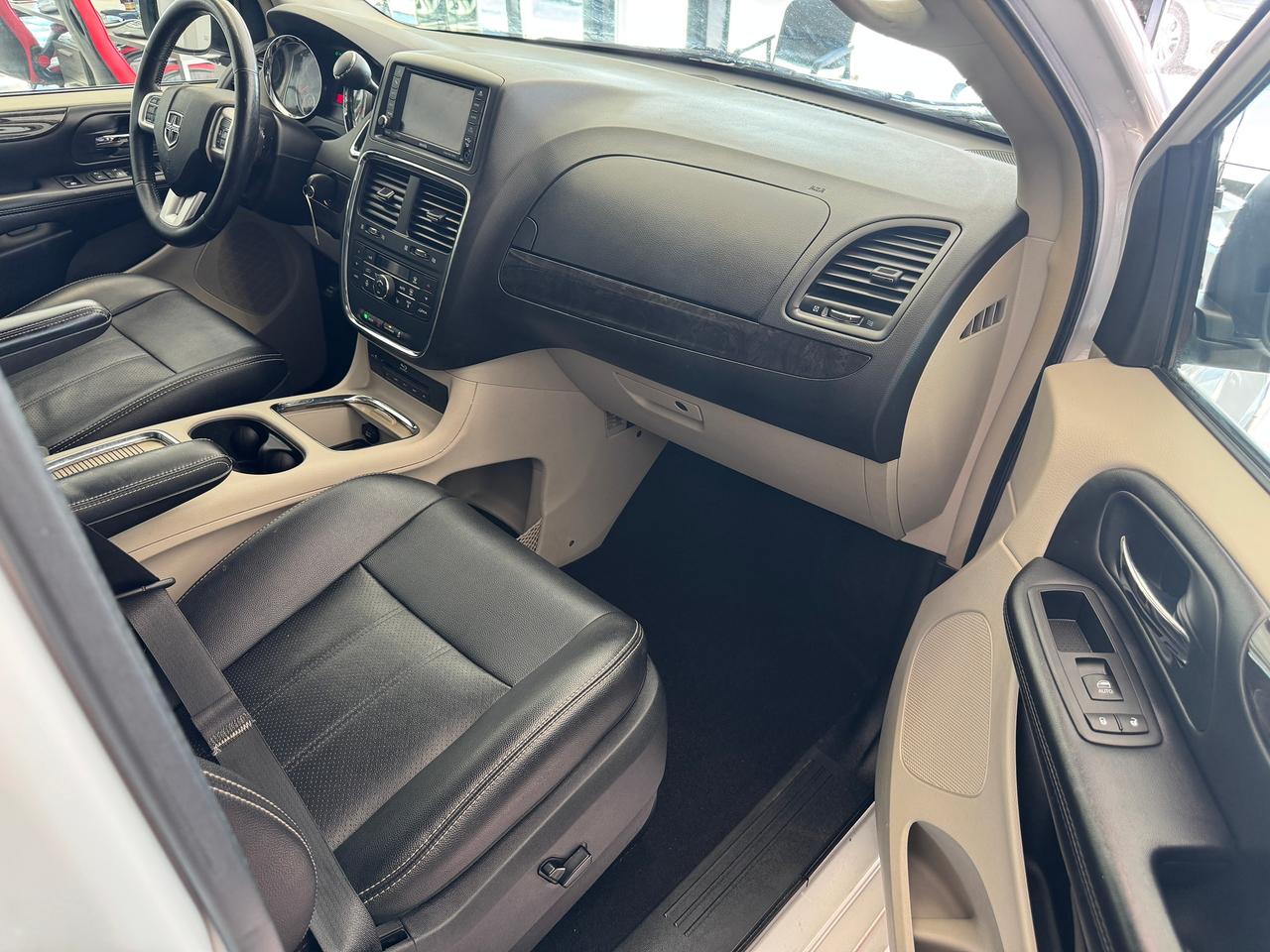 2016 Dodge Grand Caravan SXT Premium Plus+PWR Doors+Gate+DVD+CLEAN CARFAX Photo