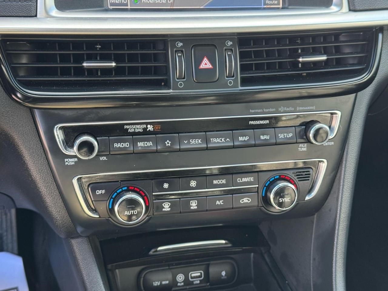 2019 Kia Optima EX | ONE OWNER | CLEAN CARFAX | LEATHER | PANO | Photo18