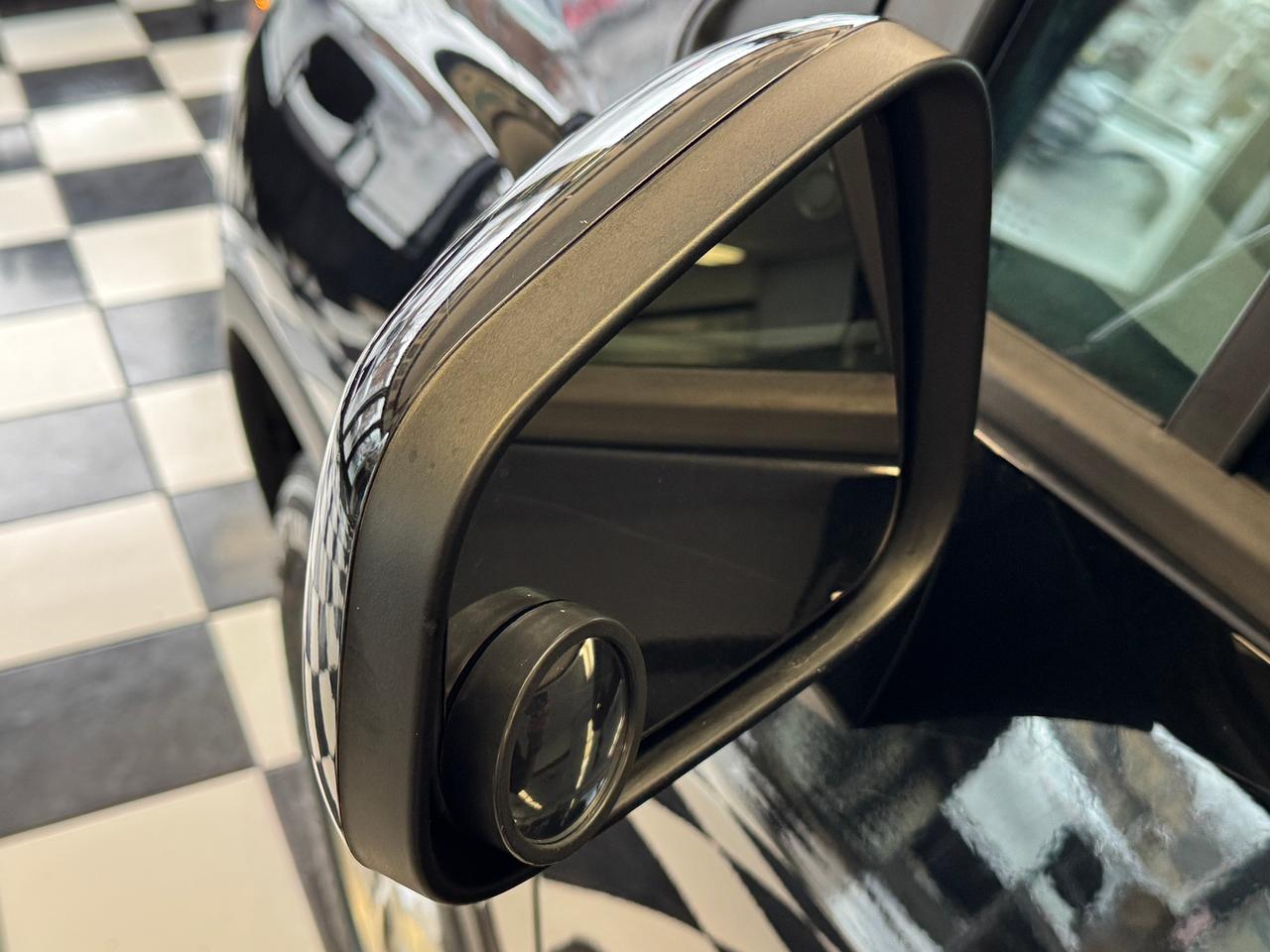 2018 Chevrolet Trax LS AWD+ApplePlay+New Tires+Cruise+CLEAN CARFAX Photo