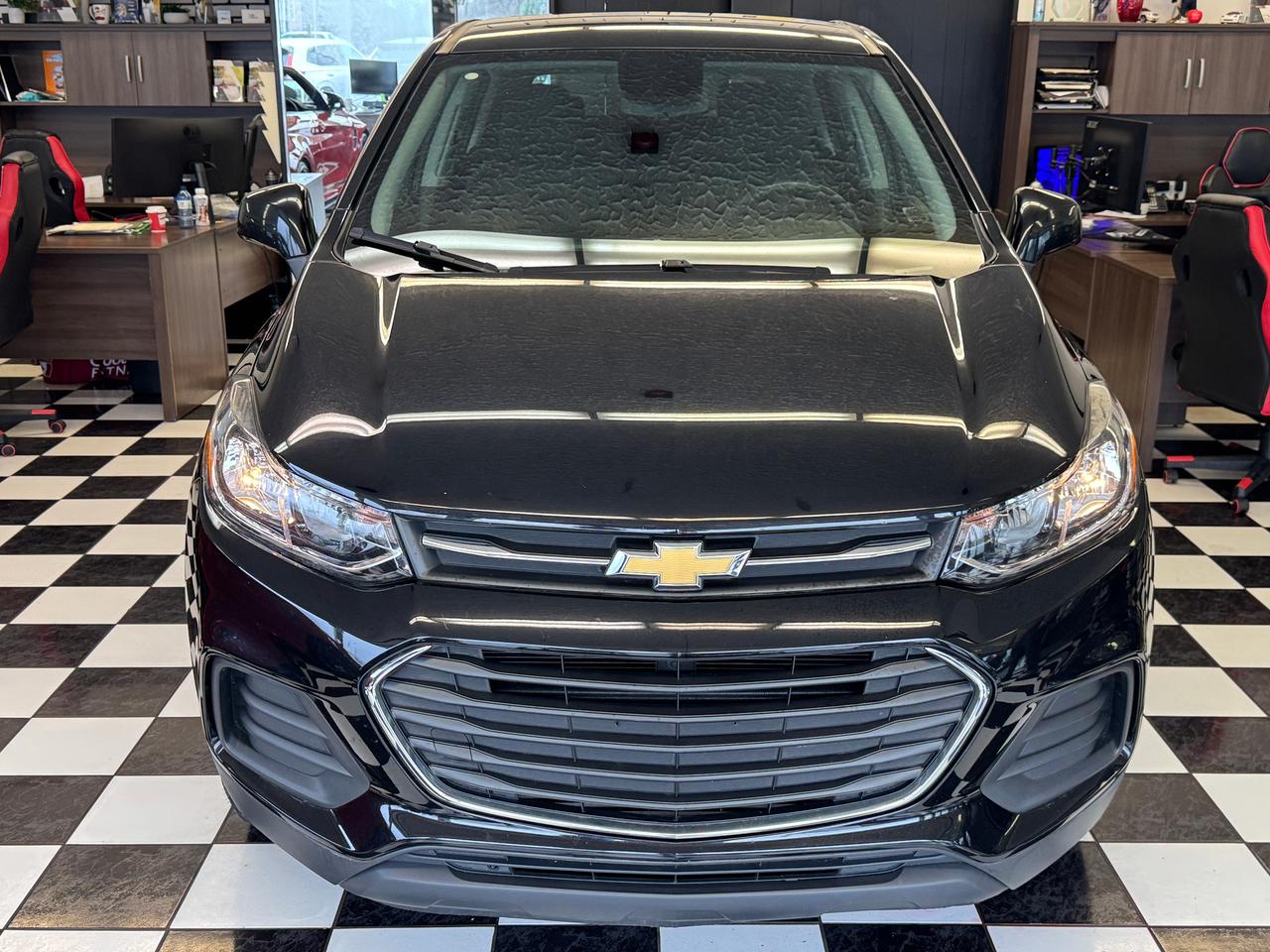 2018 Chevrolet Trax LS AWD+ApplePlay+New Tires+Cruise+CLEAN CARFAX Photo