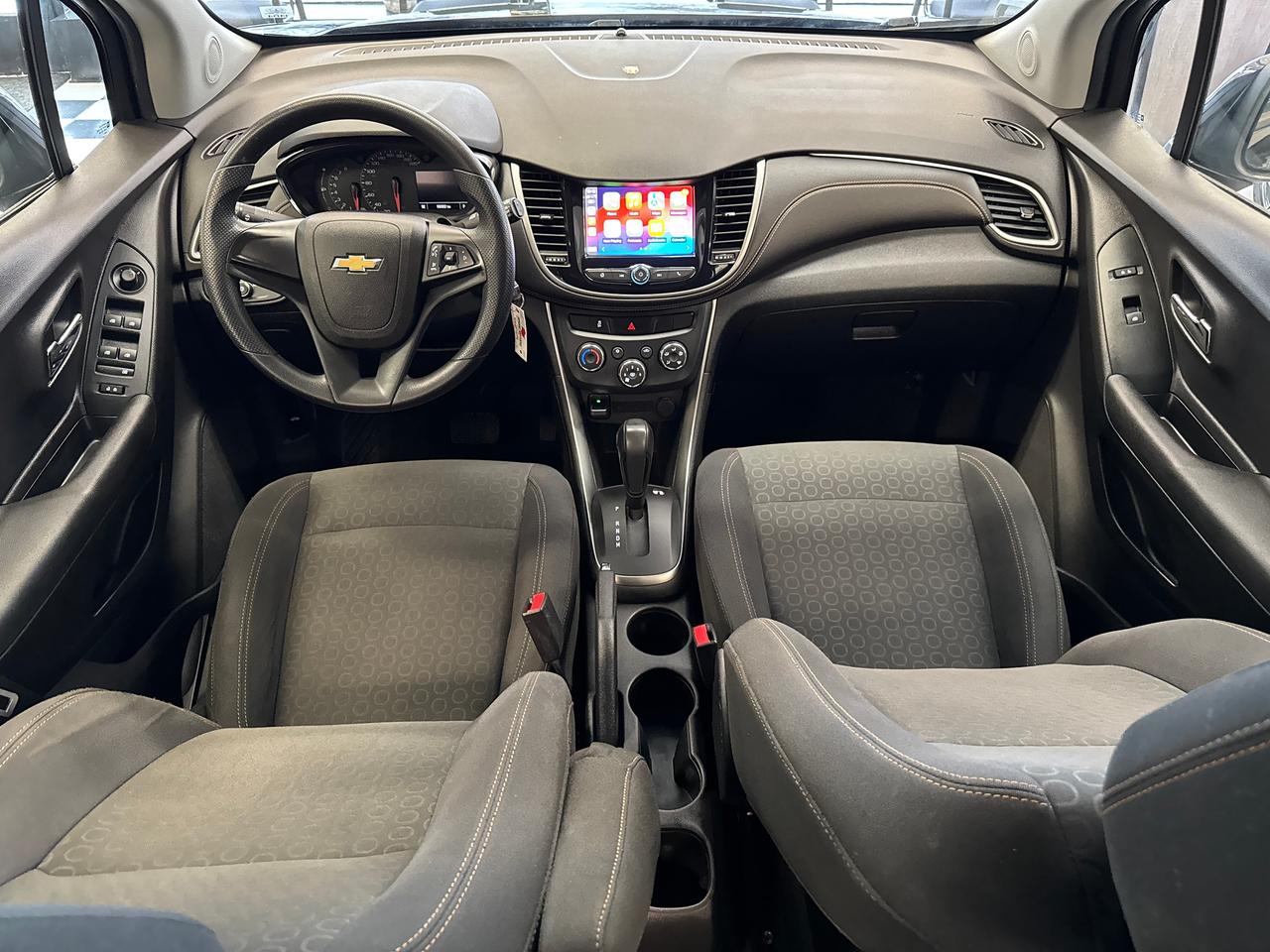 2018 Chevrolet Trax LS AWD+ApplePlay+New Tires+Cruise+CLEAN CARFAX Photo
