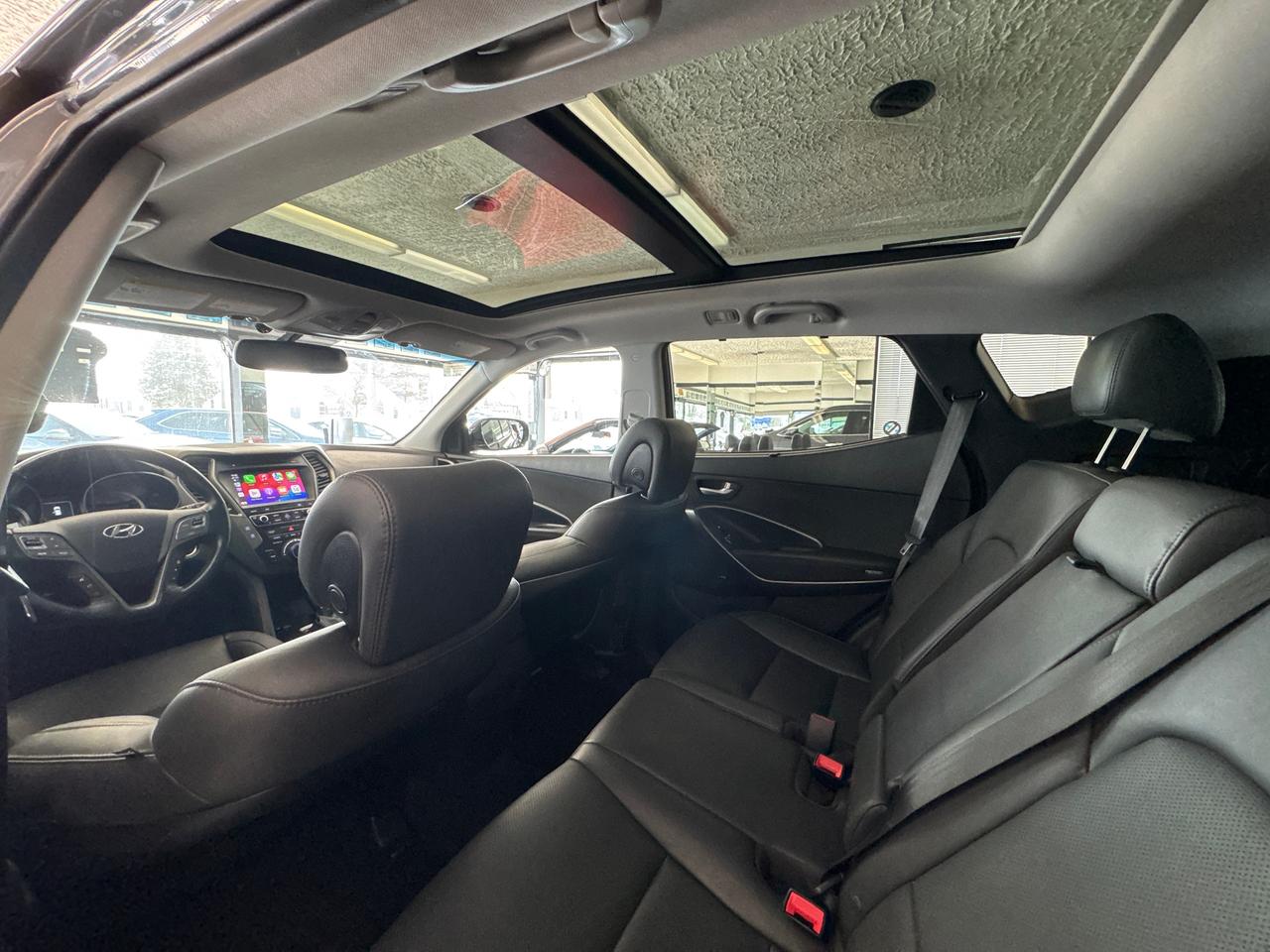 2017 Hyundai Santa Fe Sport Luxury AWD+GPS+PanoRoof+Camera+Power Gate+Leather Photo