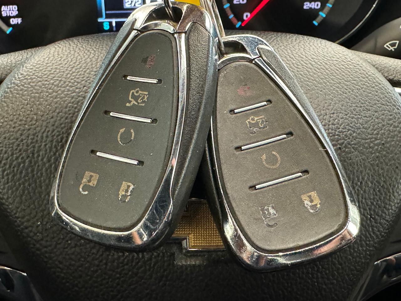 2017 Chevrolet Cruze LT+Roof+ApplePlay+New Tires+Wheels+Remote Start Photo